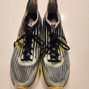 Vimazi Z30 mens running shoe. Size 12